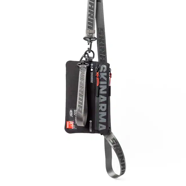 Skinarma Clutch Fardel | Signals Electronics SKINARMA CLUTCH FARDEL - الصورة 2