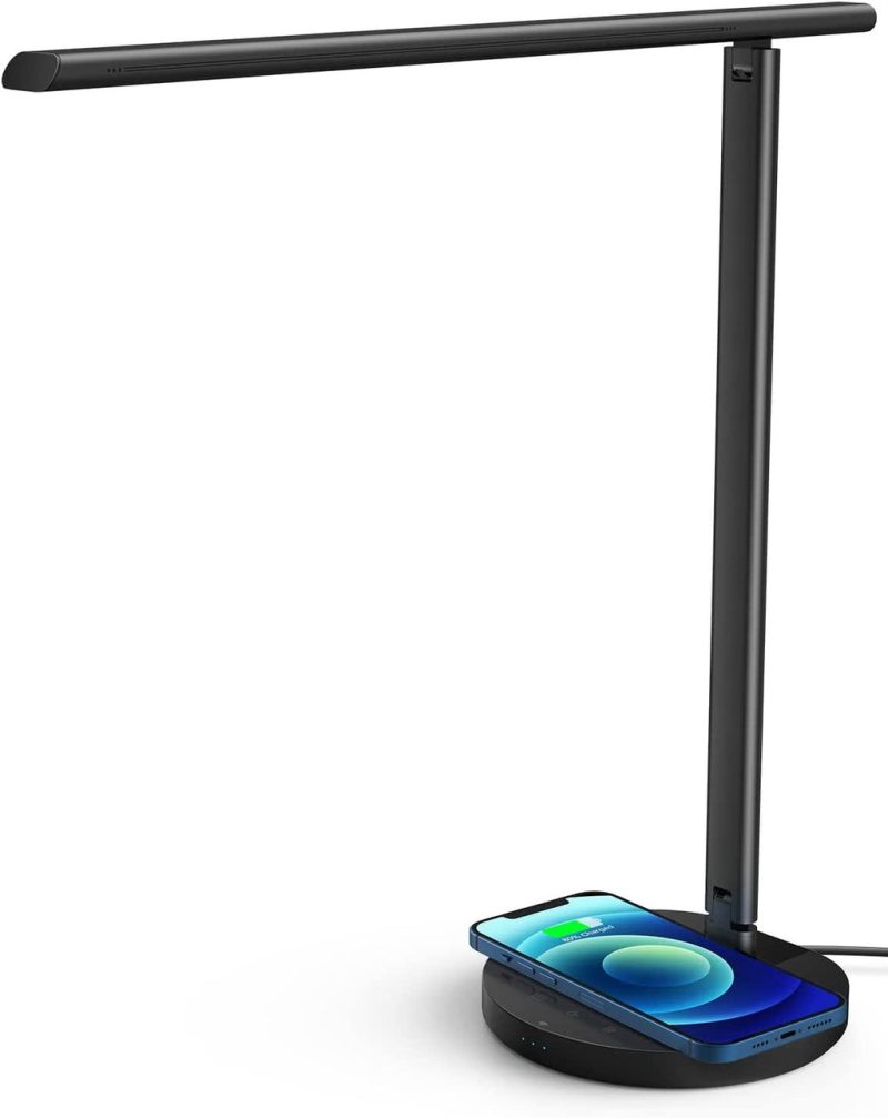 مصباح مكتبي ليد من موماكس مع شاحن لاسلكي ذكي - أسود | Signals Electronics مصباح مكتبي ليد من موماكس مع شاحن لاسلكي ذكي - أسود