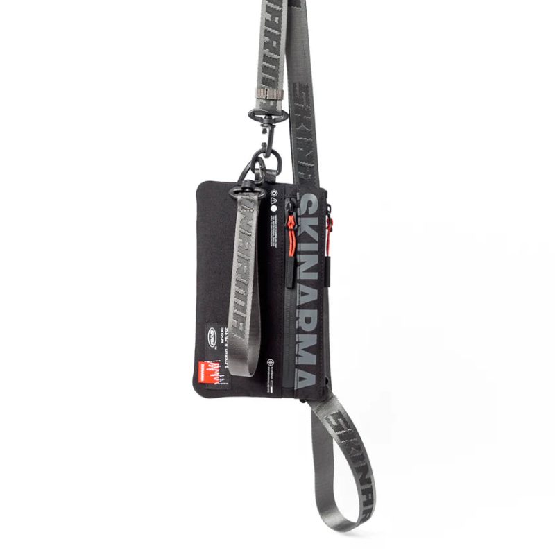 حقيبة كلاتش سكينرما فاردل | Signals Electronics حقيبة كلاتش سكينرما فاردل